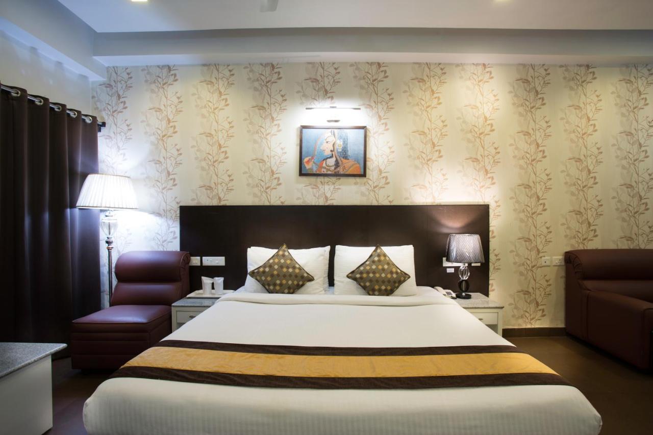 Hotel Central Park سيليجوري المظهر الخارجي الصورة